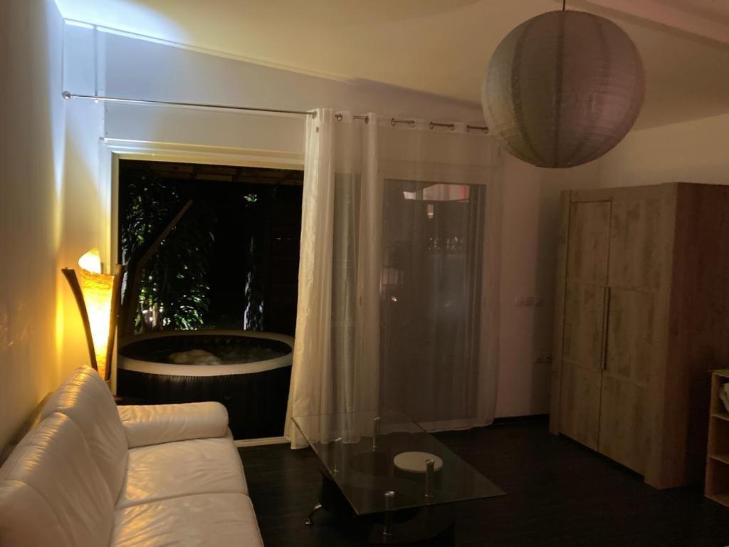 Ferienwohnung Un Jour Ailleurs Saint Pierre Exterior foto